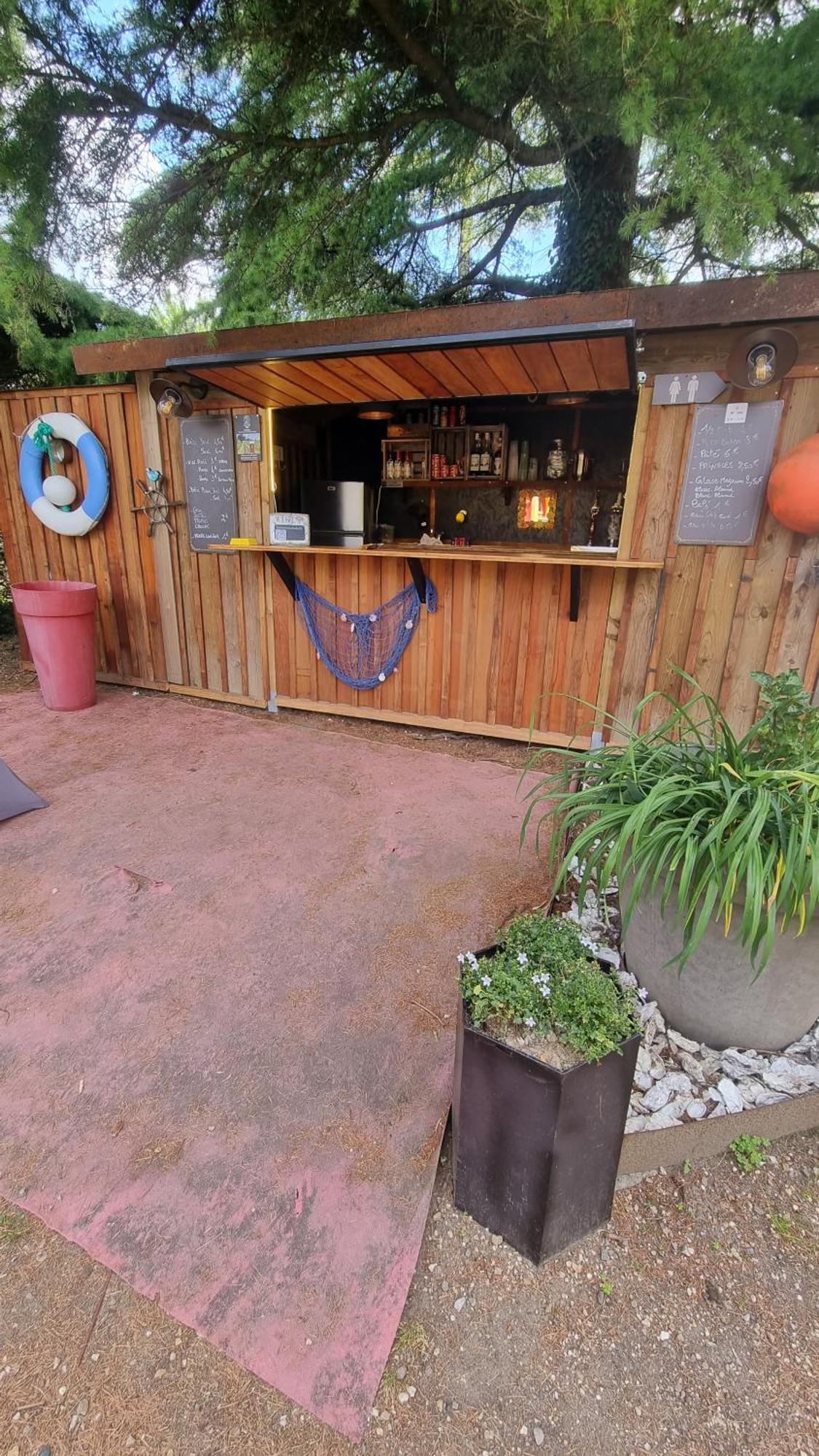 Le Bassin Du Tertre Bed & Breakfast Fronsac  Exterior foto